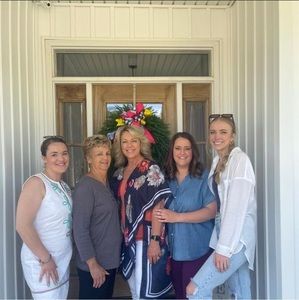 Meet your Posher, Diane